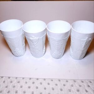 Vintage Milk Glass Tumblers Iced Tea Glasses Grape Leaves Set of 4
